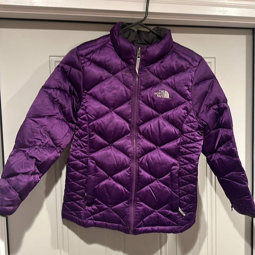 The North Face kids puffer coat. Purple. L 14/16